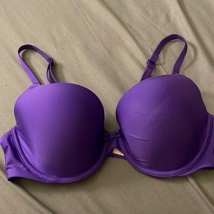Victoria Secret bra 36C Demi